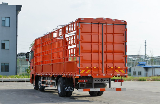 Used Howo Cargo Truck SITRAK G7 Model 6*2 Lorry Truck Leaf Spring 8.6 Meters Long Box