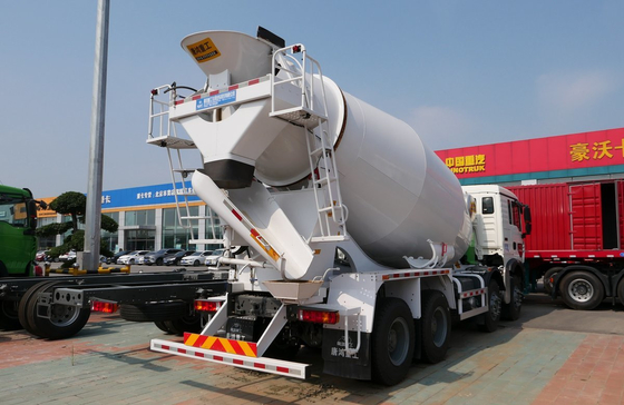 Howo Concrete Mixer Truck 7.8 Cubic Tanker Howo TX 8*4 Drive Mode Weichai 350hp