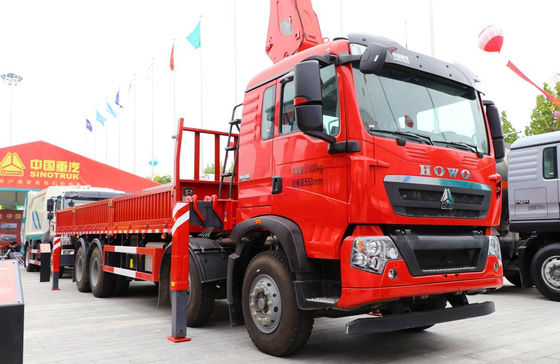 8x4 Truck Crane Mounted Chinese Brand Howo 350hp Weichai Engine XCMG Arm Strong Power