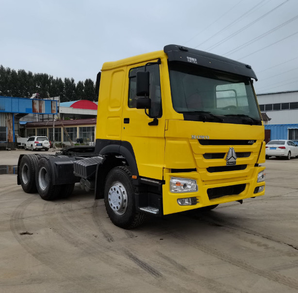 HOWO  Used Tractor Truck Head Weichai Engine Original 6*4 Semi Trailer Truck Tractor