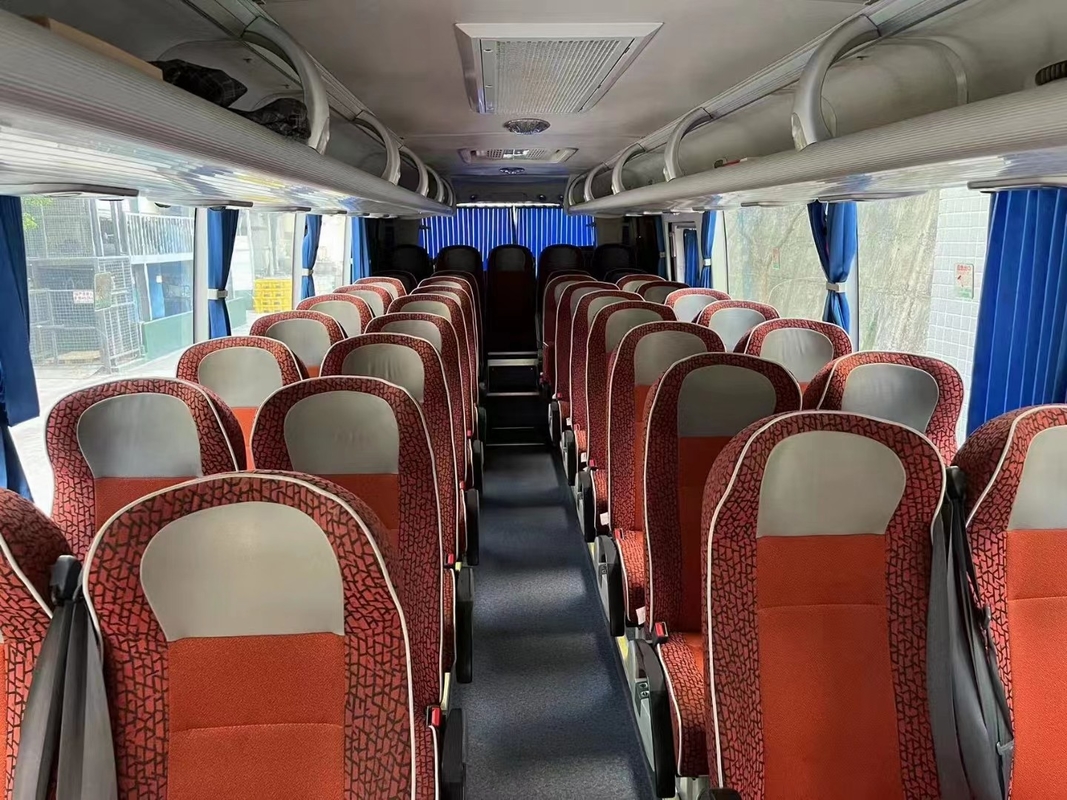 39 Seats Used Yutong Bus ZK6888 Coach RHD Steering Diesel Engines For Transport
