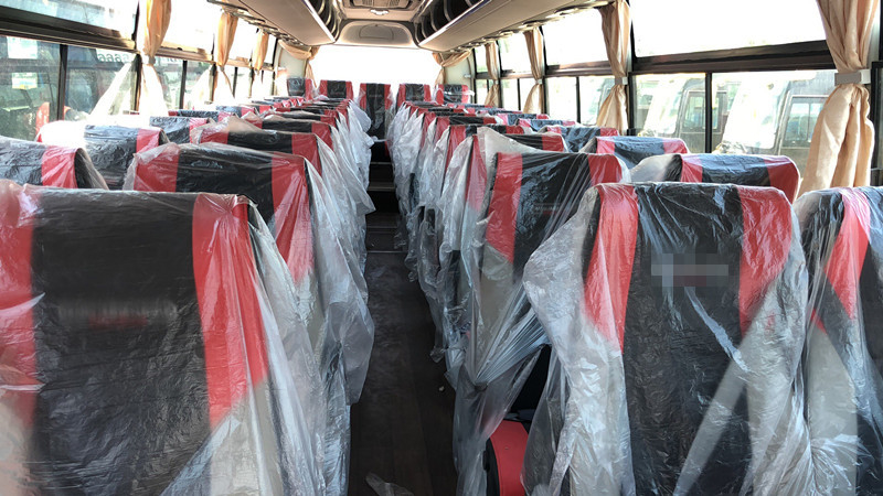 2015 Year 47 Seats Used Yutong ZK6107 Coach Bus With New Seat LHD Steering