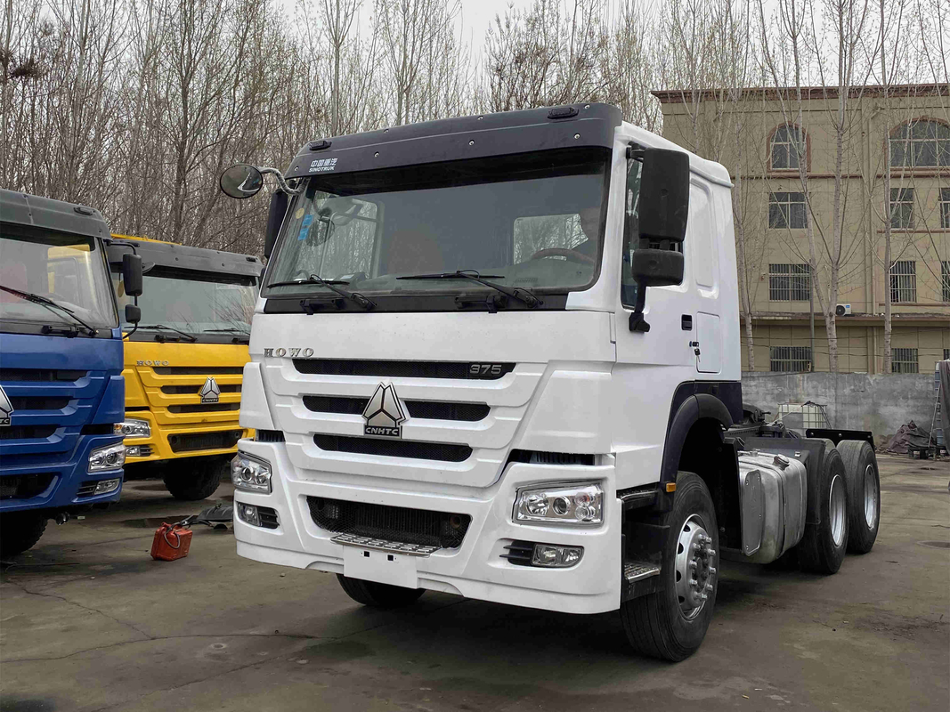 HOWO Used Tractor Truck 6*4 Left Hand Drive 375 / 371hp 2019-2020