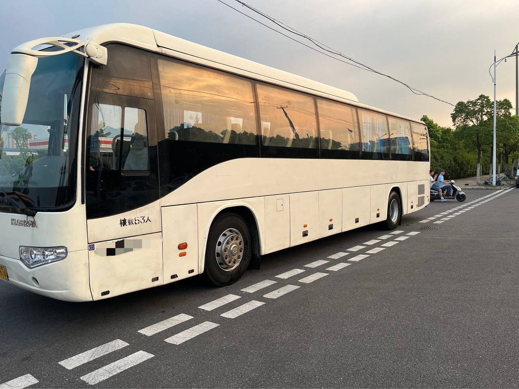 Air Suspension Higer Brand Used Coach Bus 53 Seater Double Doors Wp.7 Diesel Engine KLQ6129