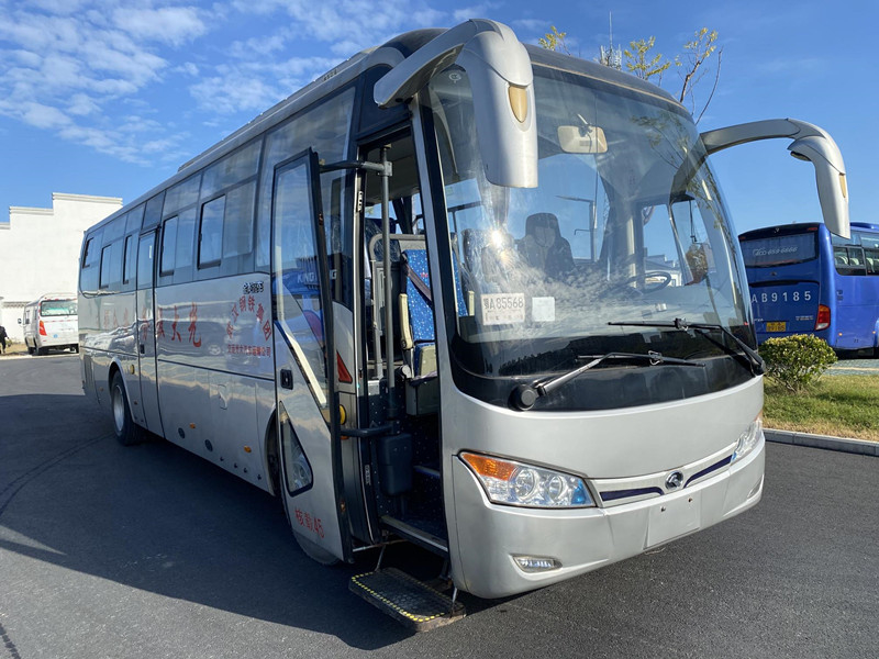 2014 Year 45 Seats Used Coach Bus Kinglong XMQ6101 With Diesel Engine LHD Steering