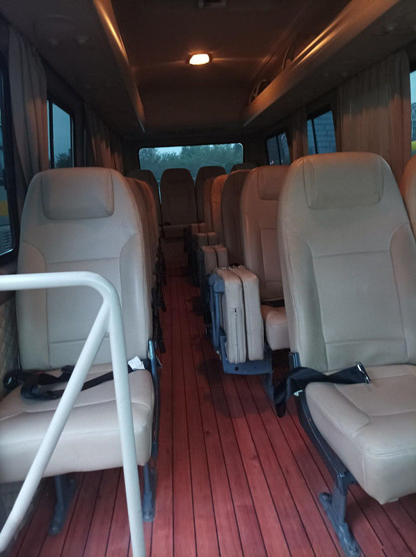 2017 Year 23 Seater Used Bus With Leather Seat Air Conditioner In Good Condition