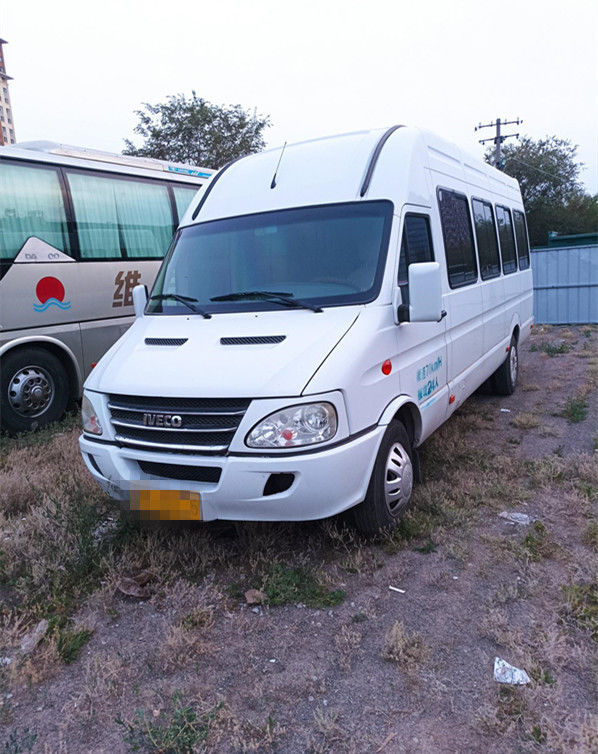 2017 Year 23 Seater Used Bus With Leather Seat Air Conditioner In Good Condition
