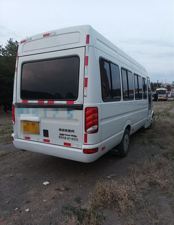 2017 Year 23 Seater Iveco Used Bus With Leather Seat Air Conditioner In Good Condition