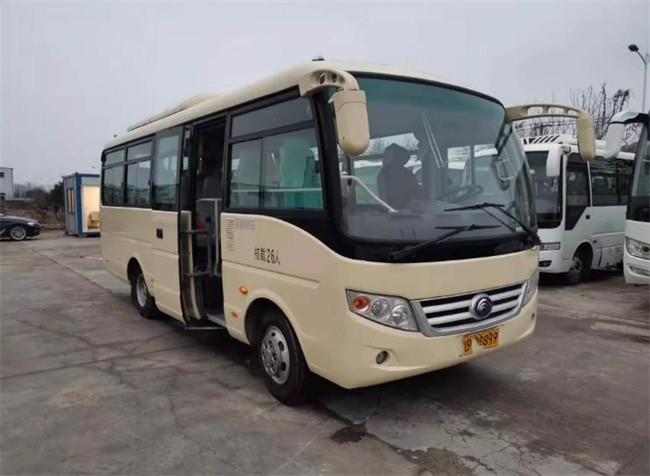 National Express Used Yutong Bus Second Hand Coach High Efficiency 28 Seats 100km/H
