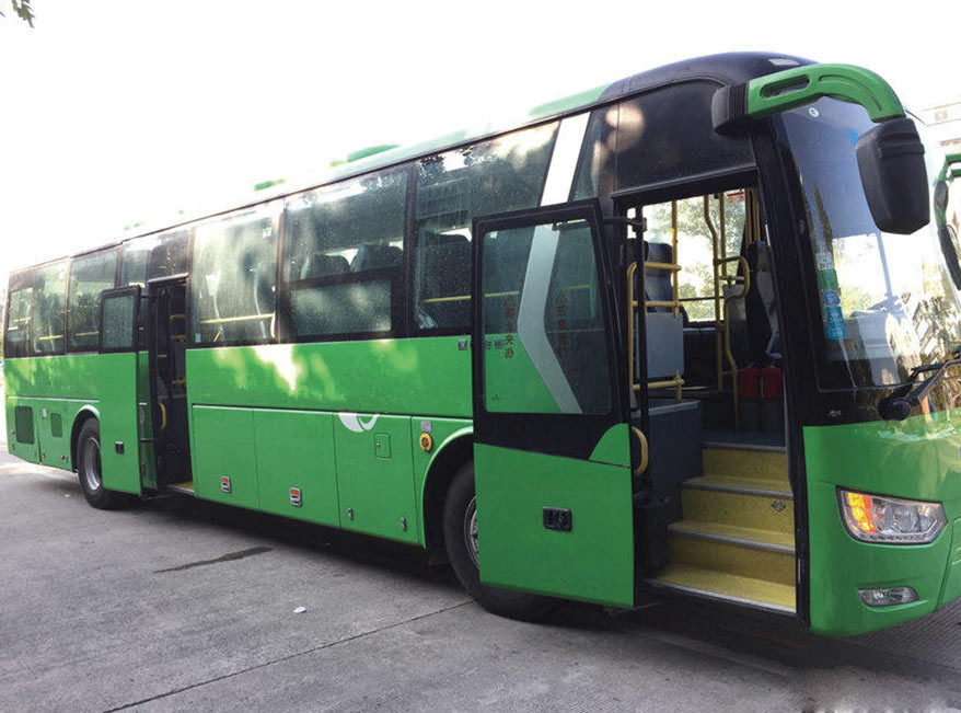 Rhd Lhd City Used Passenger Coach Bus Kinglong Second Hand Commuter 54 Seats 218 Kw