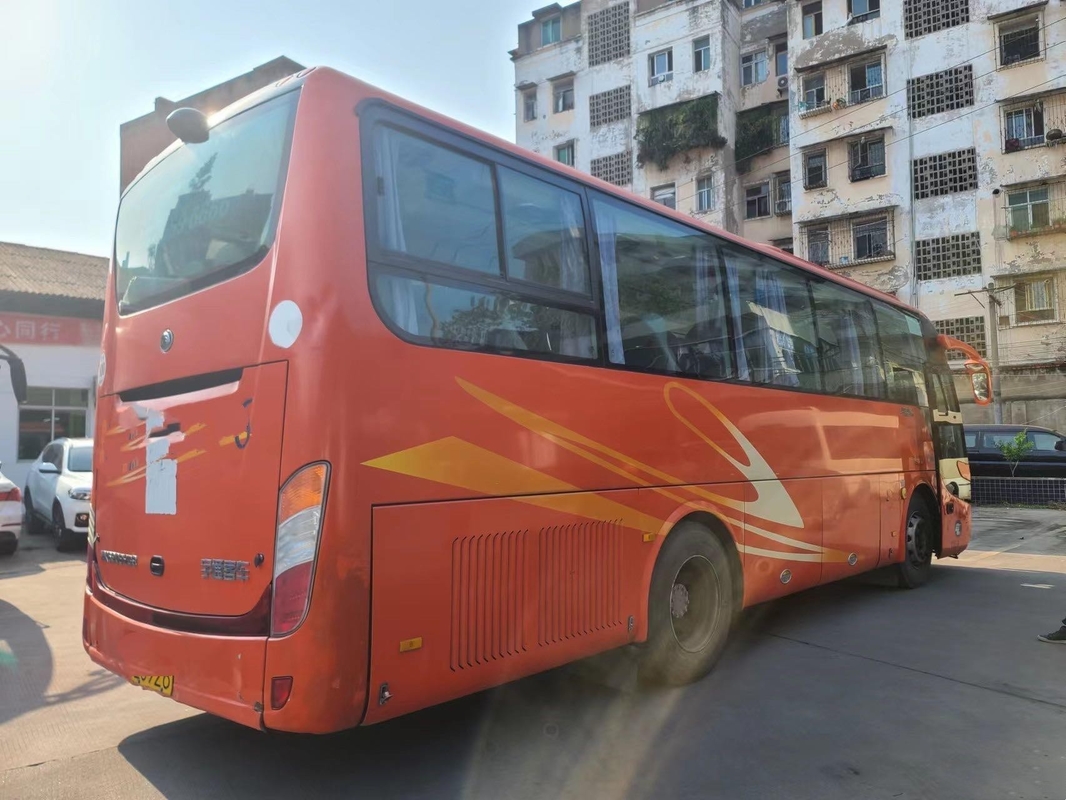 Zk6908 Yuchai Engine Used Yutong Short Bus Air Bag Suspension 38 Seater Left Steering