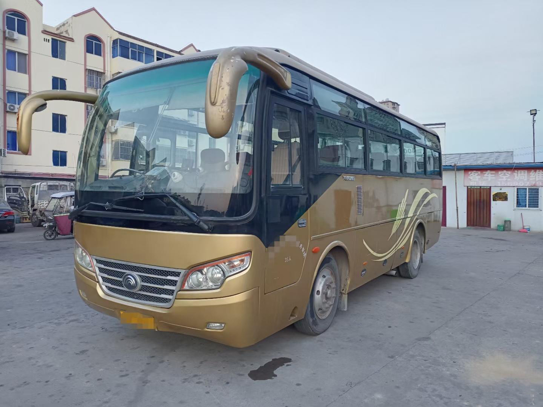 National Express Bus High Efficiency Used Yutong Coach Bus 35 Seats 2+2 Layout