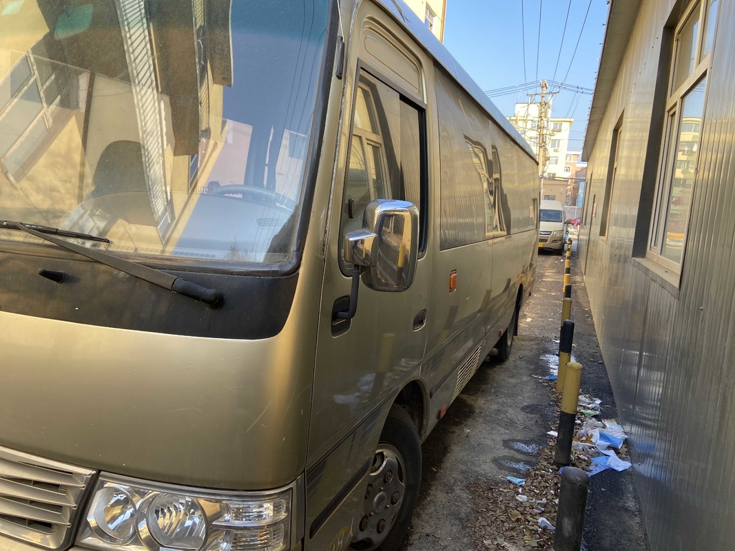 Used Mini Vans Toyota Coaster 29seats Diesel Engine 2nd Hand Mini Bus 1HZ engine