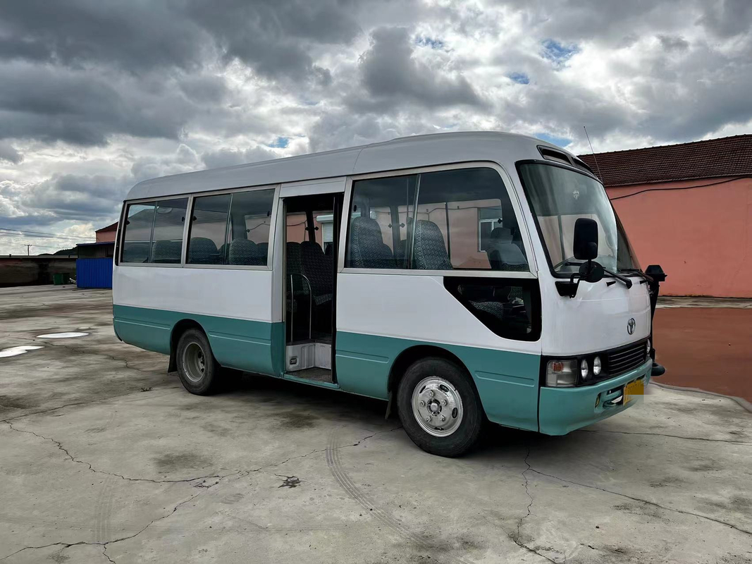 Used Toyota Coaster Bus 14B Diesel Engine Second Hand Coaster Bus 6m 26 Seats