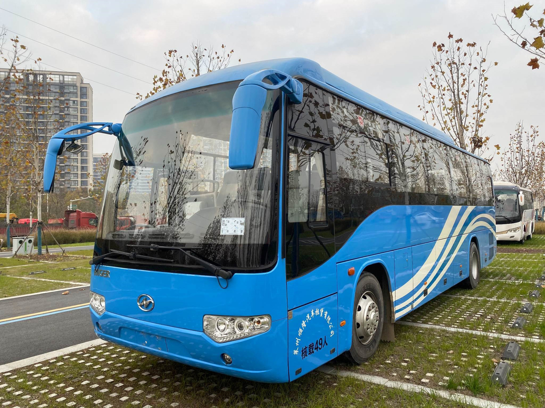Used Church Bus 2+2 Layout 49 - 51 Seater Bus With AC Leather Seats Coach Buses