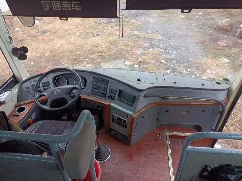 Used Motor Coaches Yutong 2+3layout 59seater Big Bus 2nd Hand Bus Right Steering Bus