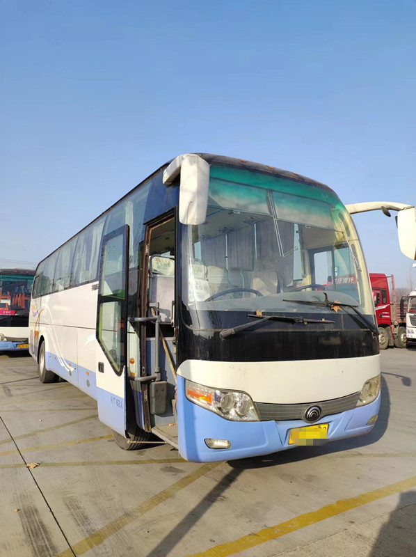 Used Commercial Bus  2014 Year Yutong Bus ZK6110 60 Seats RHD Used Travel Bus