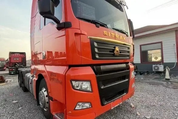 Used Diesel Trucks Sinotruck Sitrak Tractor Truck 540hp 6×4 Drive Mode Six Cylinders In Line