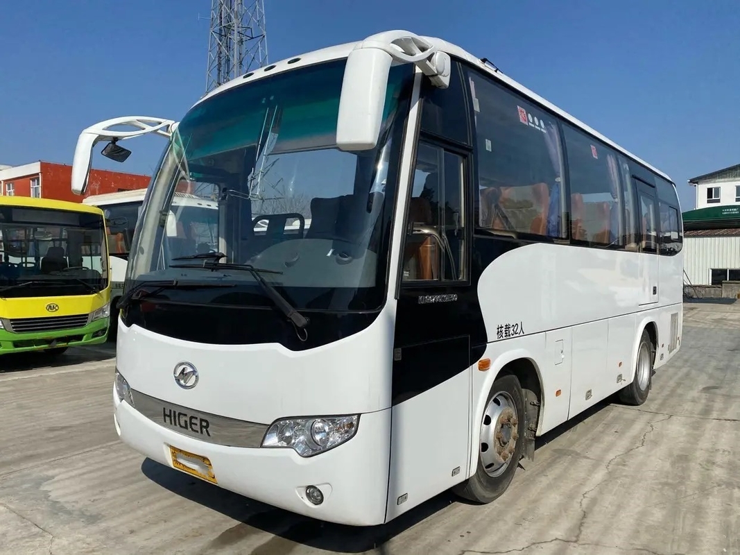 Used Luxury Buses 32 Seats Second Hand Higer Coach Bus KLQ6796 Yuchai Engine White Color