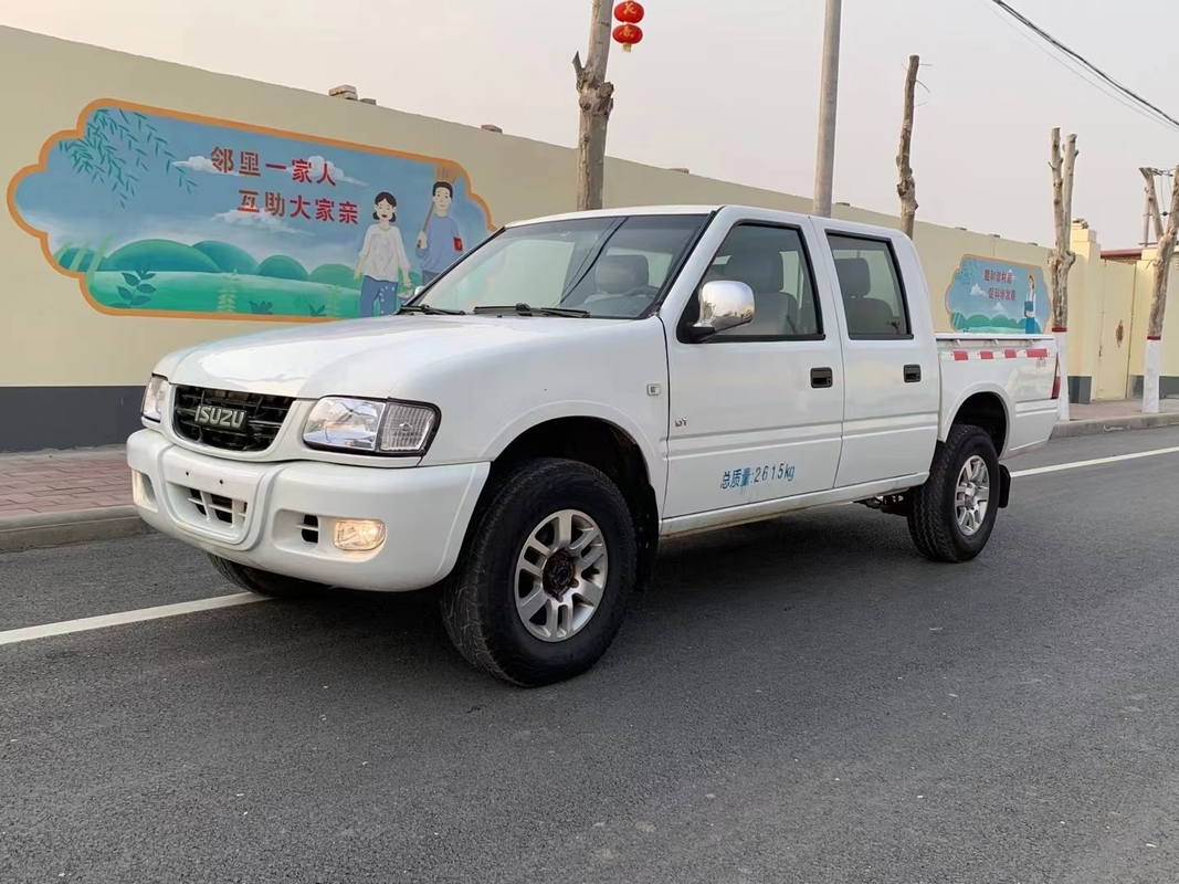 Second Hand Isuzu Trucks 4×4 Driver Mode Diesel Engine EURO III Emission 5 Seats Isuzu Pickup
