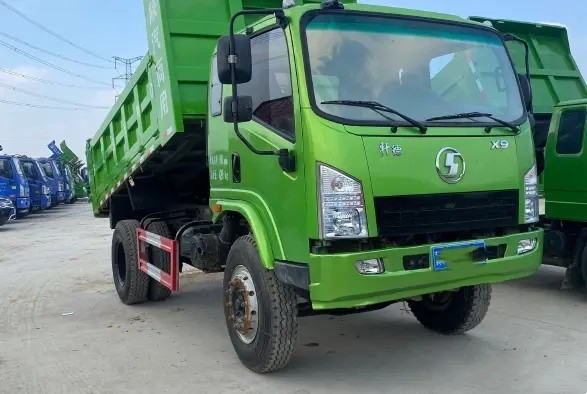 Mining Dump Truck 150hp 4×2 Green Color SHACMAN SX3310 Fast Gearbox Rated Load 15.37t