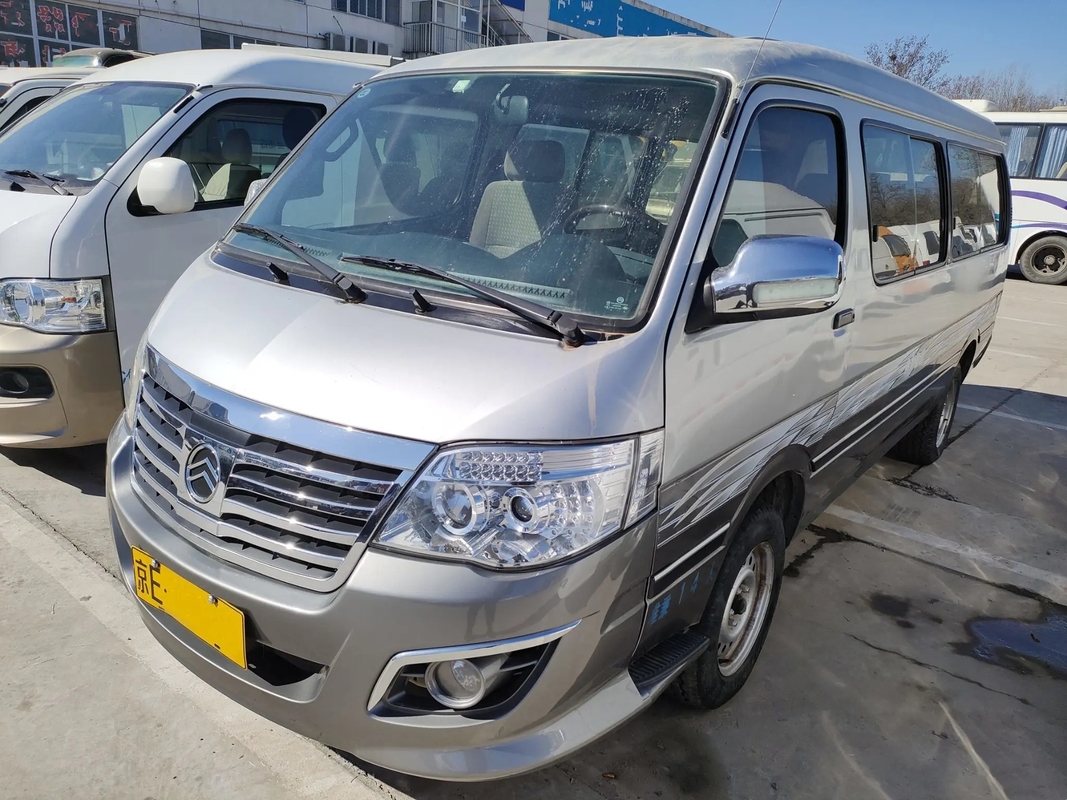 Used Mini Coach Sliding Windows 5.4 Meters 14 Seats Golden Dragon Hiace XML6532 Air Conditioner