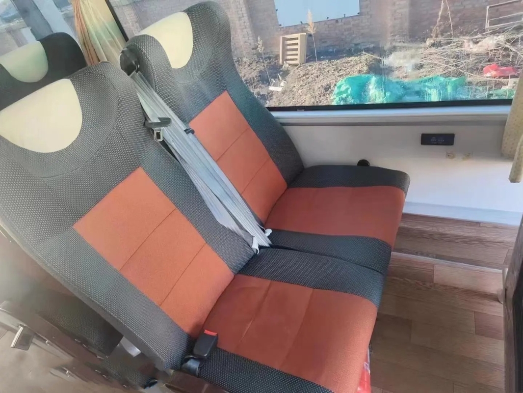 Second Hand Tourist Bus Weichai Engine 12 Meters Double Doors 50 Seats AC Used Foton BJ6122