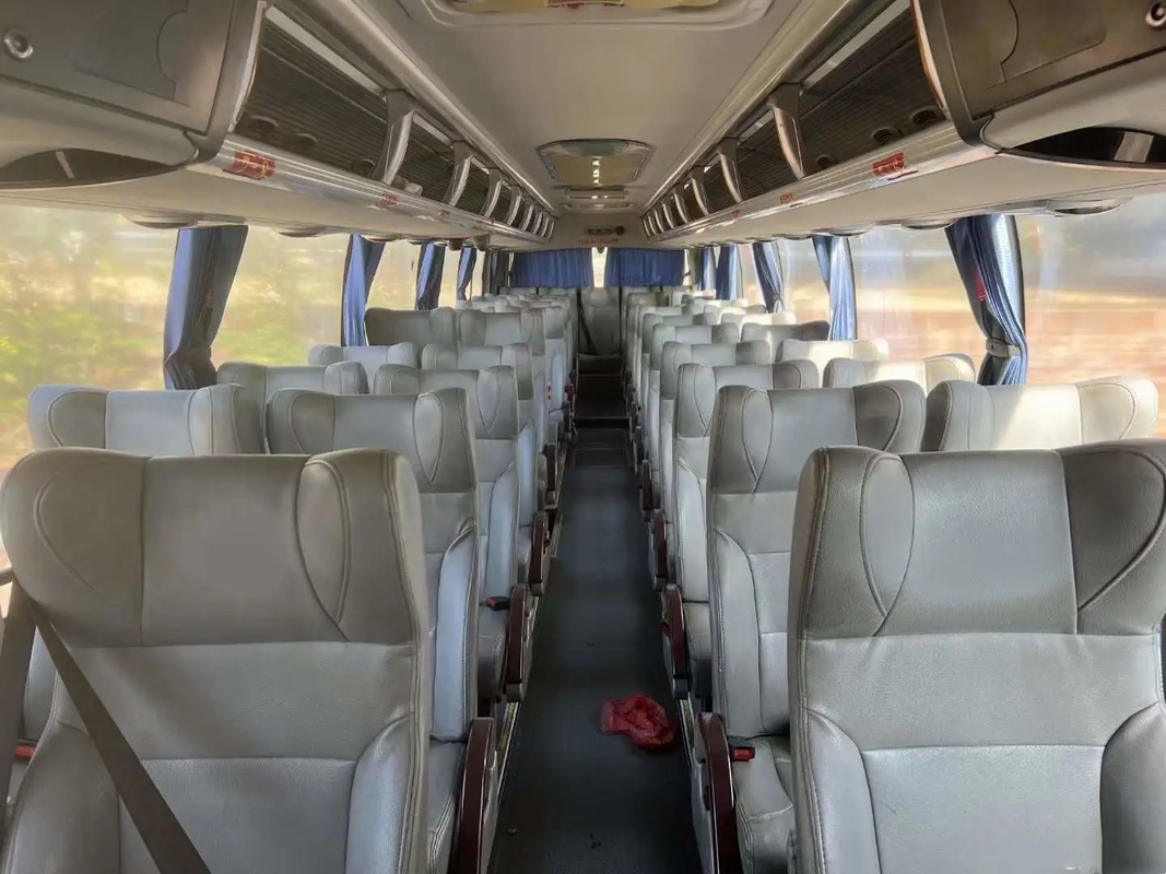 Used Bus And Coach 49 Seats Disc Brake Air Conditioner Middle Door EURO IV Second Hand Higer KLQ6122