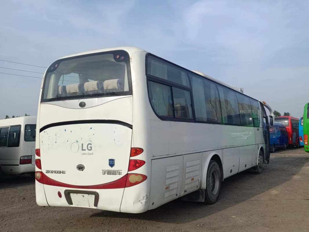 2nd Hand Coach 47 Seats Sealing Window Air Conditioner EURO III Yuchai Engine 10.5 Meters Young Tong ZK6100