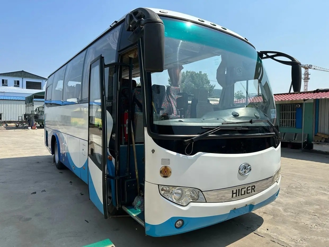 Used Transit Bus Yuchai Engine Airbag Suspension 33 Seats Manual Transmission 2nd Hand Higer KLQ6796 With A/C