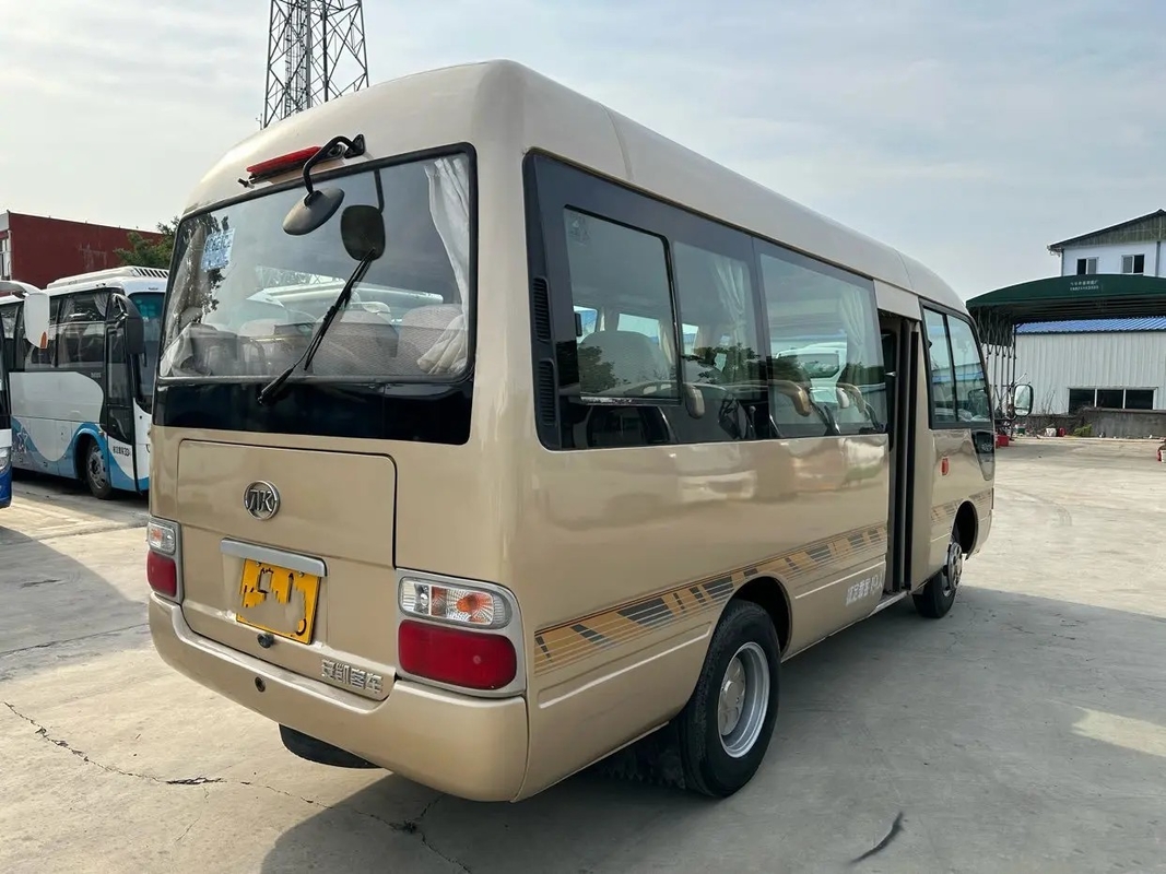 Used Minibus Dealers EURO IV 19 Seats Champagne Color Yuchai Engine 6 Meters Folding Door Used Ankai Bus HK6606