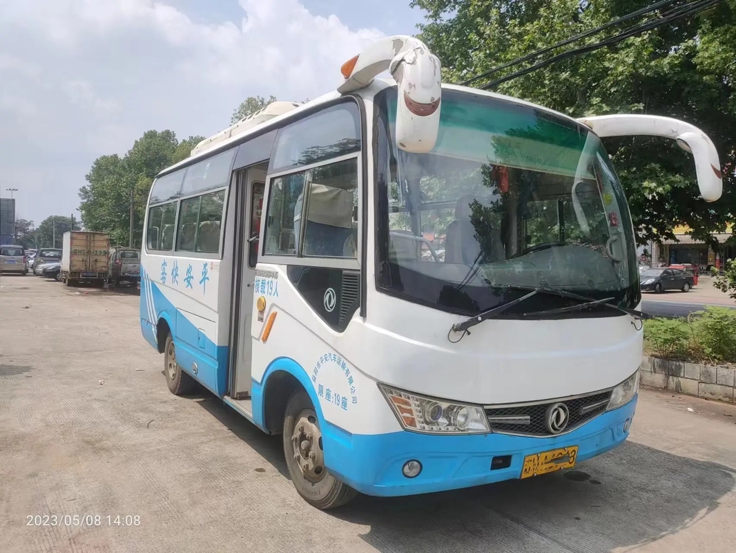 Used Shuttle Vans Floding Door 19 Seats White Color 6 Meters Front Engine Wiht A/C 2nd Hand Dongfeng Bus EQ6608