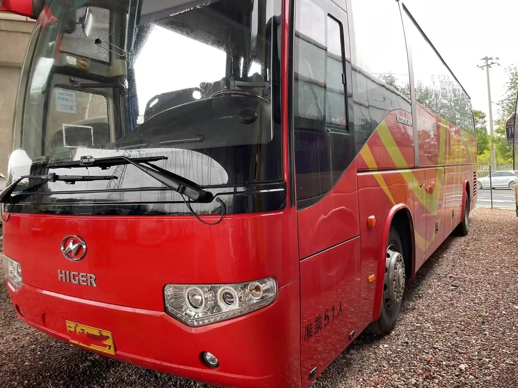 2nd Hand Coach Middle Passenger Door 51 Seats Red Color 10.5 Meters Yuchai Engine Used Higer Bus KLQ6109