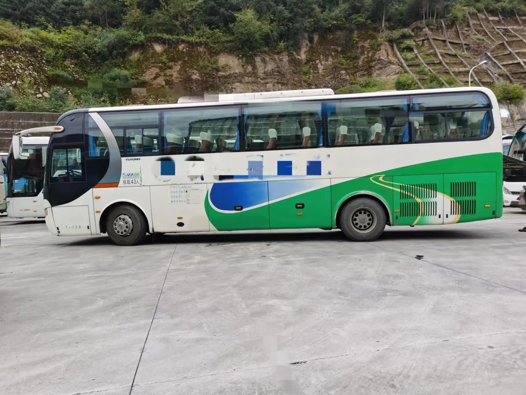 Used Bus Coach 43 Seats EURO IV Airbag Suspension Yuchai Engine 310hp 2nd Hand Yutong Bus ZK6110 LHD/RHD