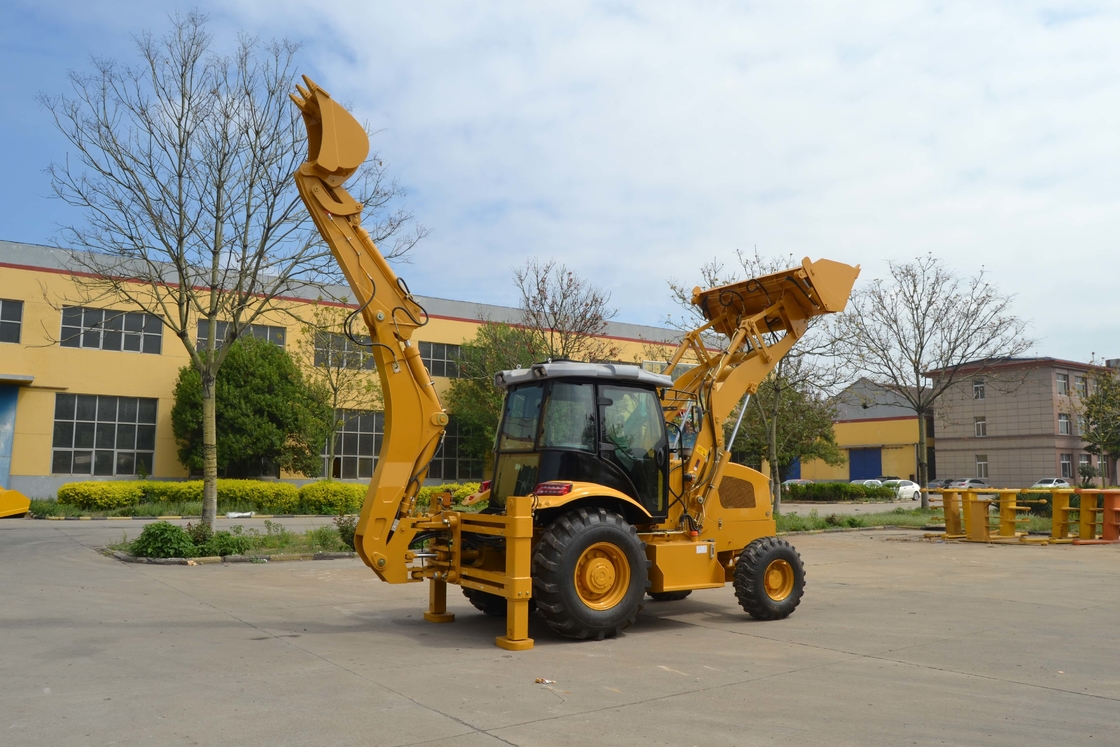 Used International Trucks 8 Tons Curb Weight Brand New Backhoe Loader Yuchai Engine 1.3m³ Loader Capacity