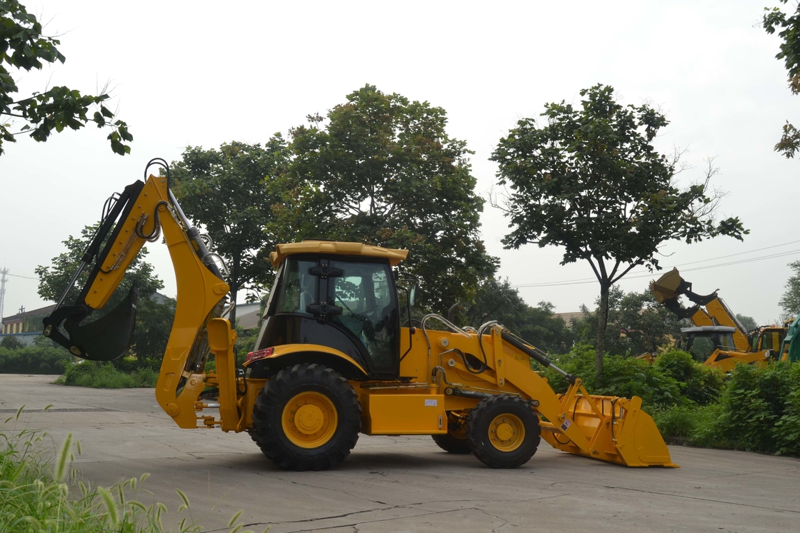 Used International Trucks 8 Tons Curb Weight Brand New Backhoe Loader Yuchai Engine 1.3m³ Loader Capacity