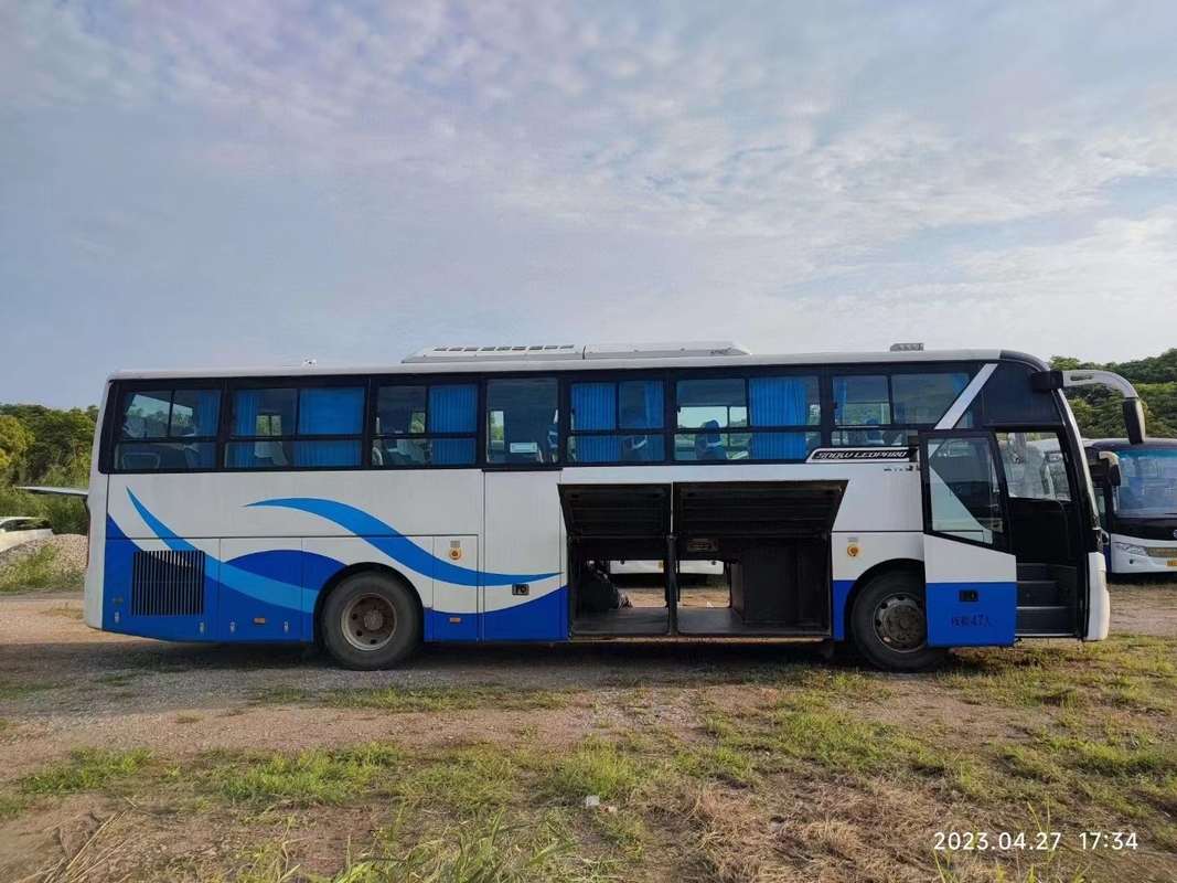 Second Hand Buses And Coaches 47 Seats Luggage Compartment Middle Door Rare Engine Used Golden Dragon Bus XML6113