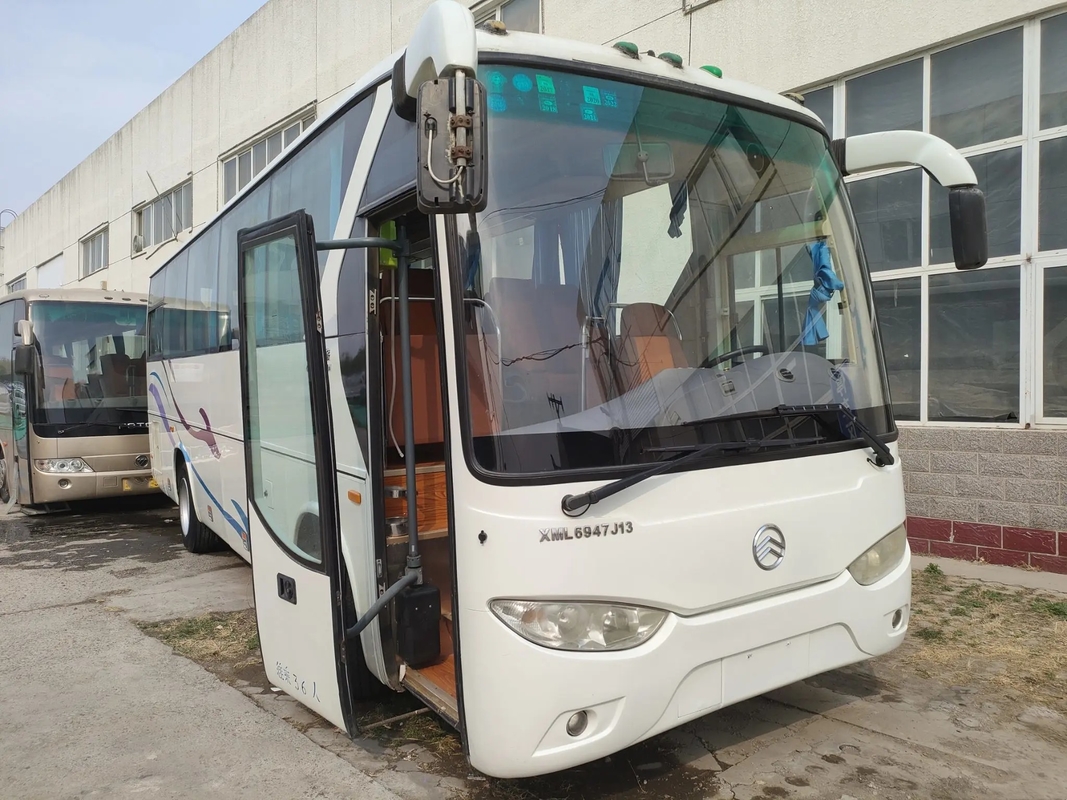 Used Diesel Coaches 36 Seats Good Floor Air Conditioner 2+2 Seats Layout LHD/RHD Golden Dragon XML9647