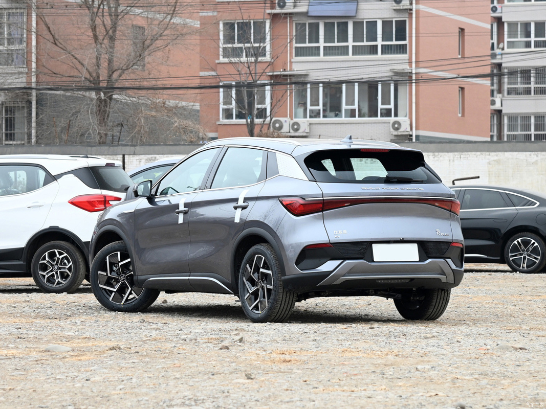 New Energy Use Electric Blade Vehicles BYD Yuan 2020 Flagship Model 510km SUV Sport
