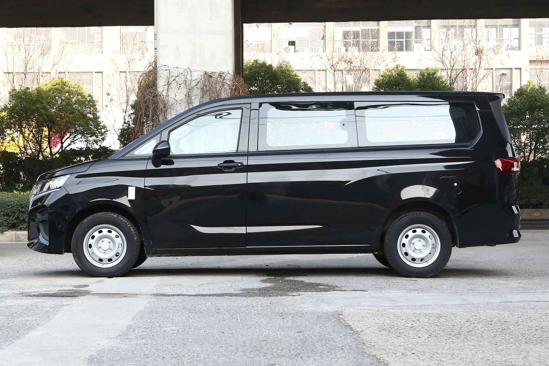 Used 9 Seater Minibus BAW M7 Oil Engine 7/9 Seats Air Conditioner Chinese Brand