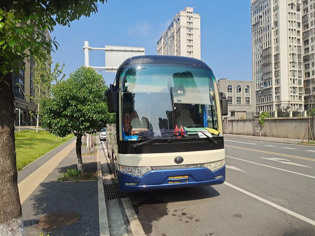Second Hand Coach Leaf Spring 55 Seats Weichai Engine 2013 Year LHD/RHD Two Door