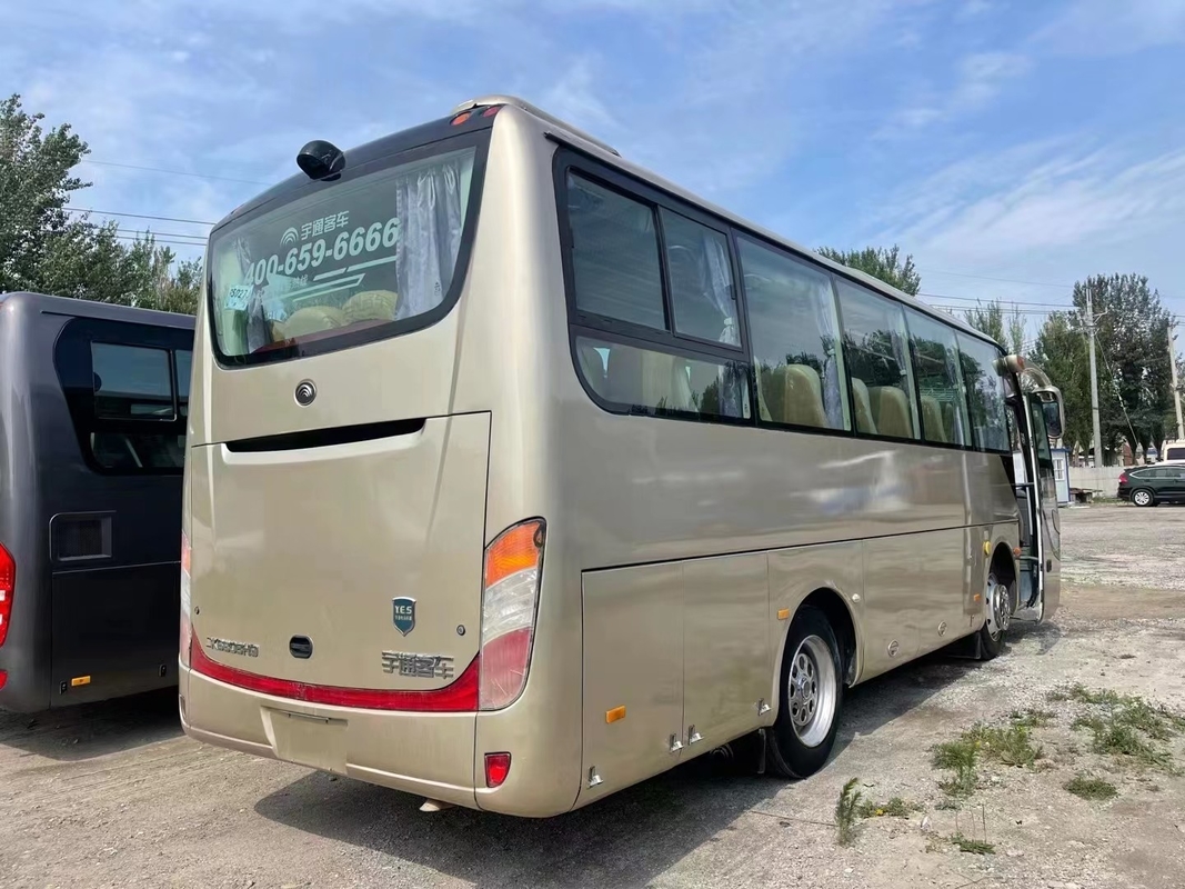 Old Coach Bus 35 Seats Yutong ZK6808 Luggage Rack Manual Transmission With A/C