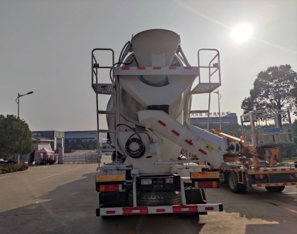 new and used cement Truck Mounted Concrete Mixer Pump 16cbm Trucks for Sale