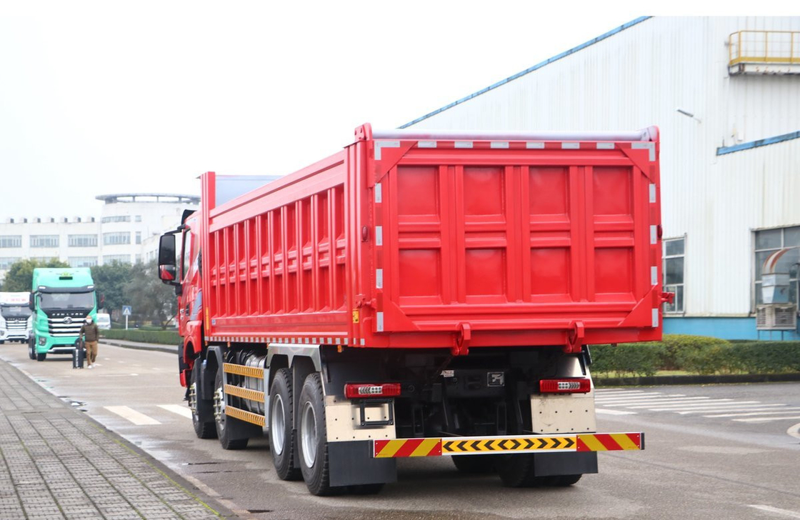 Hongyan 560hp C6 Loading 20 Tons 12 Tires Used Tipper Truck Dumper 8×4 LHD/RHD