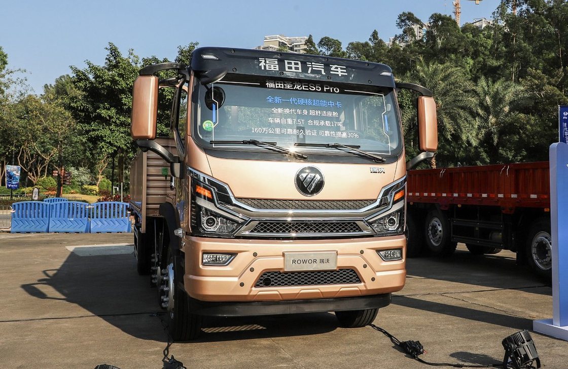 Used Chinese Cargo Trucks Foton Lorry Truck Gold Color 6*2 Flat Box Loading 18 Tons