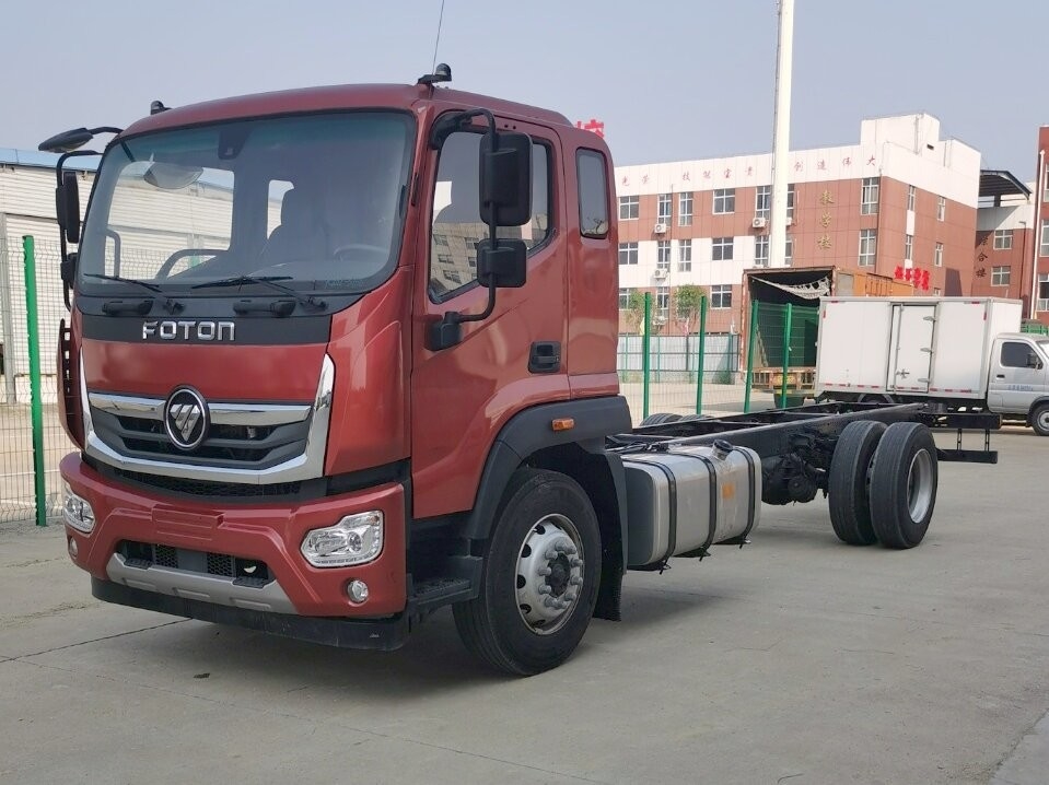 10 Ton Cargo Truck Chassis 4*2 Double Rear Tires Euro 3 Cummins Engine 5150 Wheelbase