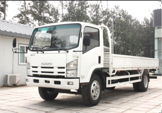 Single Row Cargo Truck Isuzu 10 Tons 4×2 Lorry Truck 5.5 Meters Long Box Euro 4 Flat Cab
