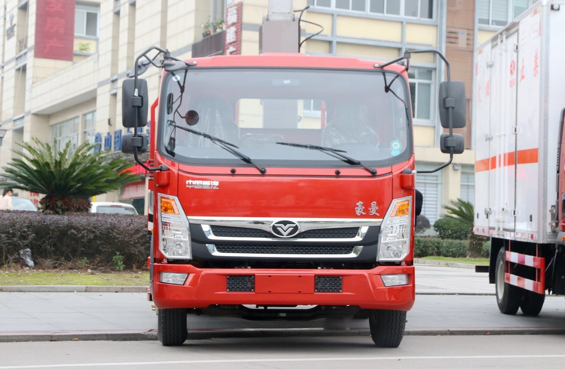 Small Truck Mounted Crane Lifting 4 Tons 8-Speed Manual Transmission Howo 4*2 Drive Mode