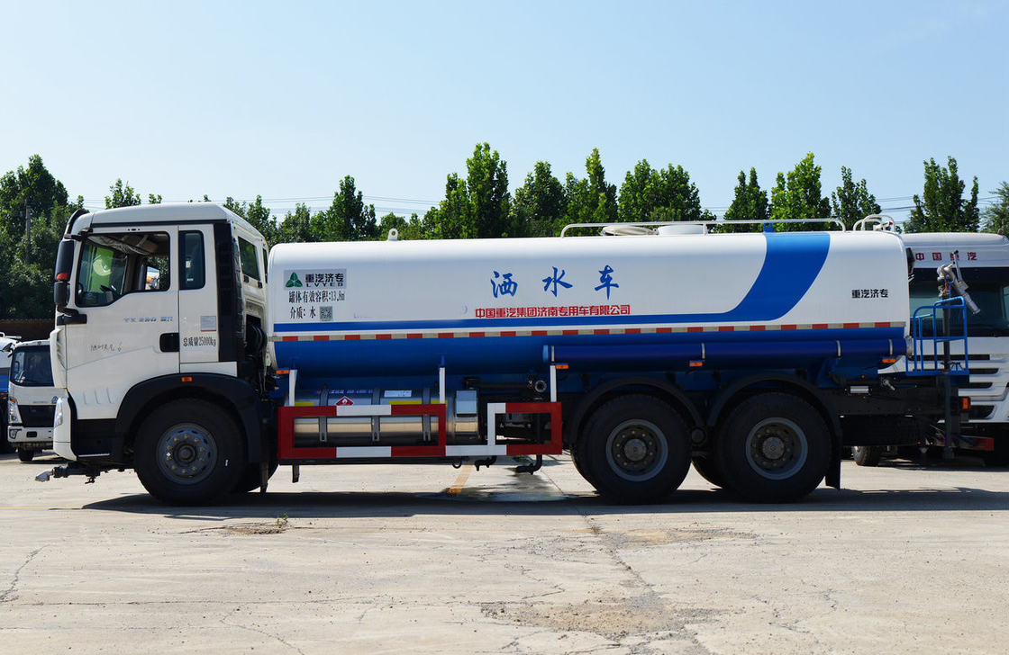 Water Tanker Truck Howo 6*4 Sinotruck 10 Wheel LNG 260hp Engine 14 Cubic Tanker LHD/RHD