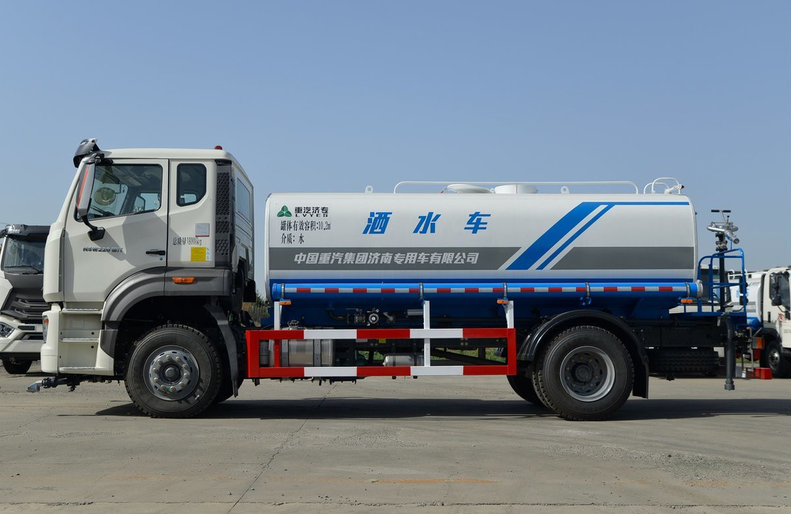 Used Sprinkler Truck Single Axle Sinotruck Hohan Model 10 M³ Spray Road Brand New LHD